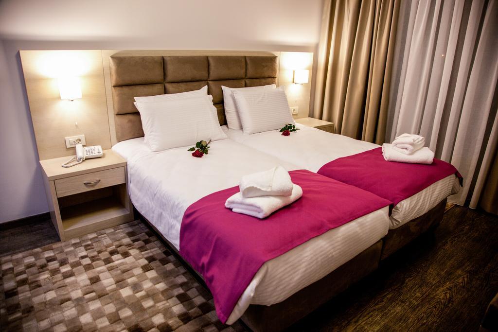 Filokalia Hotel Yanya Dış mekan fotoğraf