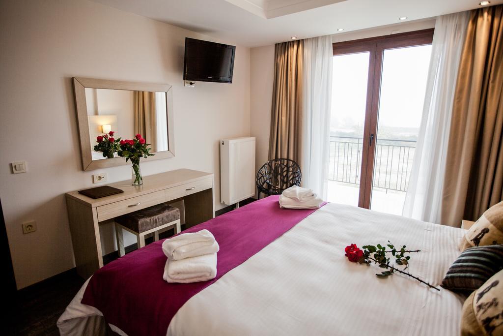 Filokalia Hotel Yanya Dış mekan fotoğraf